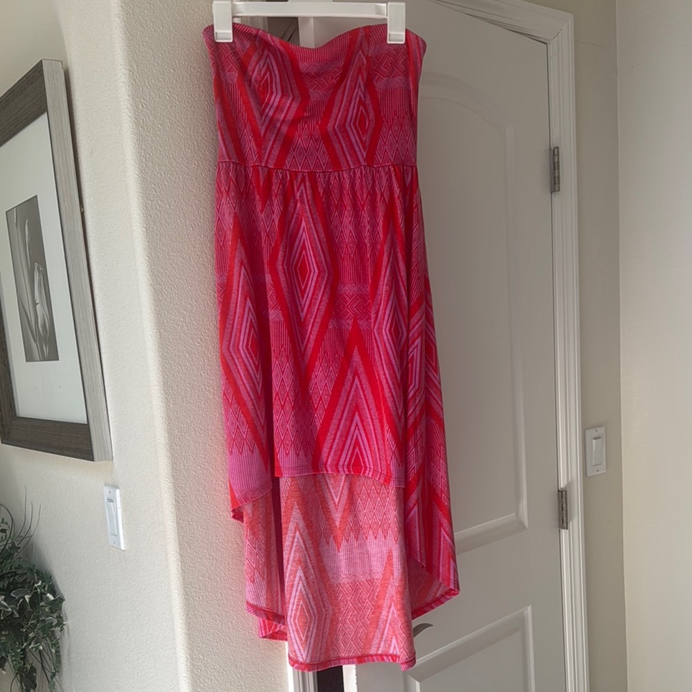 Xhilaration Strapless Dress in Red and Pink